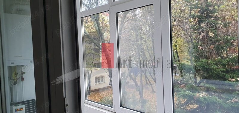 Brancoveanu, Covasna vanzare apartament 3 camere 2 bai cu centrala